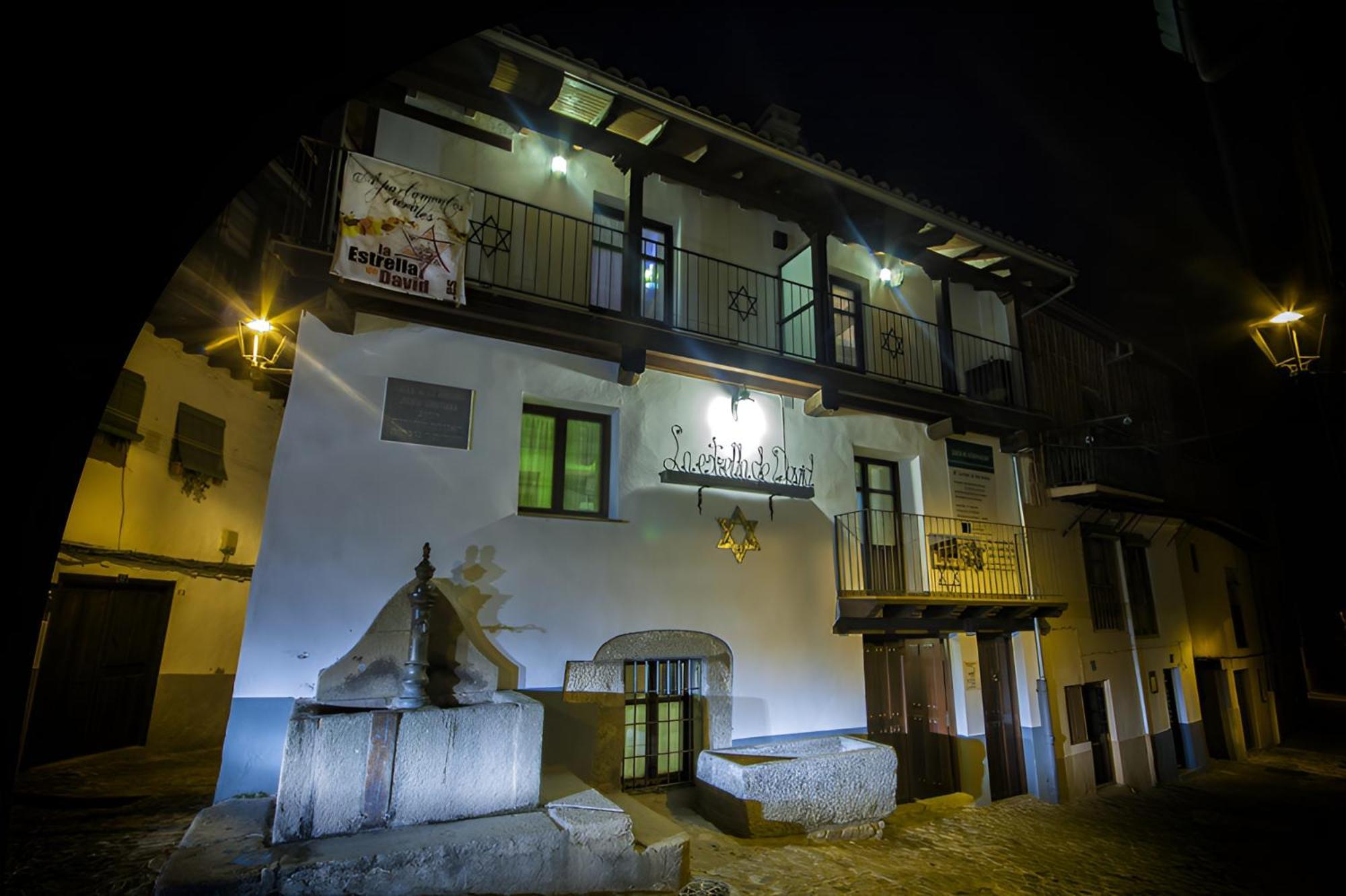 La Estrella De David, Apartamentos Rurales Hervás Eksteriør billede