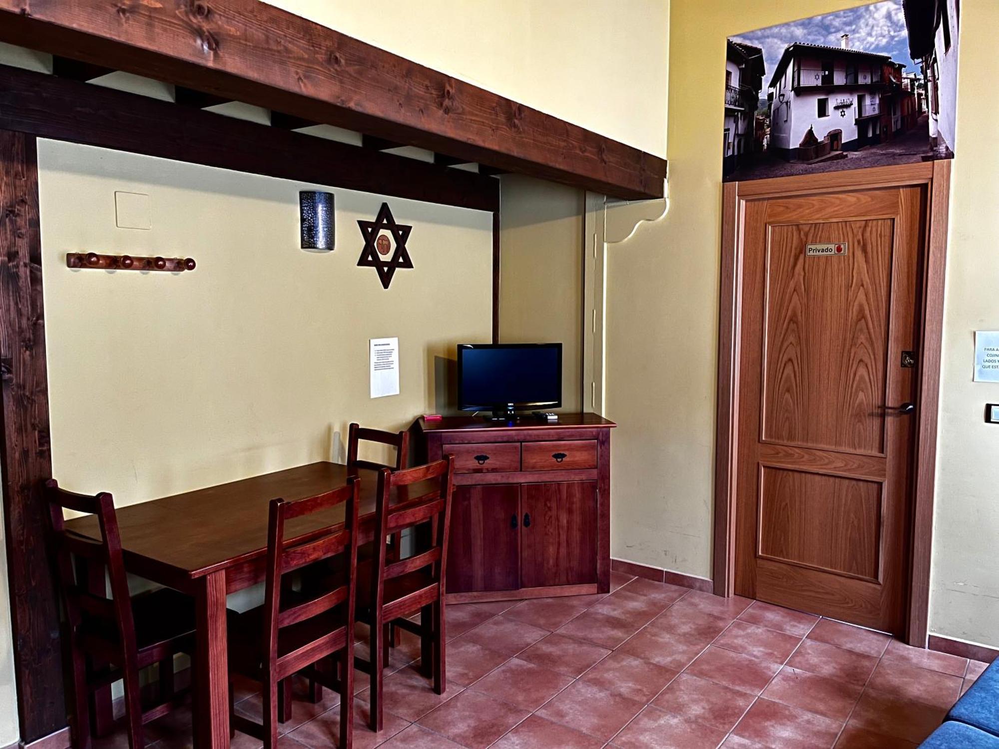 La Estrella De David, Apartamentos Rurales Hervás Værelse billede